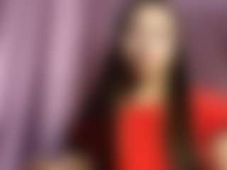 Live cam show with Emiliya - Brown Hair on CamSodaAdn