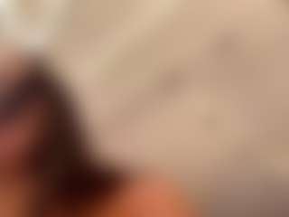 Emiliya's Live Sex Cam Show