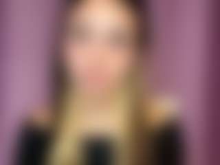 Emiliya's Live Sex Cam Show