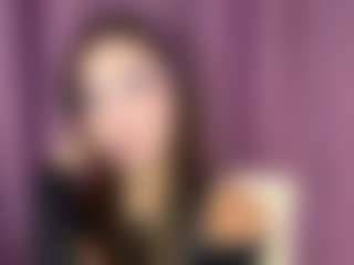 Live cam show with Emiliya - Latina on Camsoda