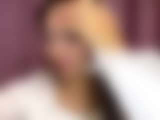 Emiliya's Live Sex Cam Show