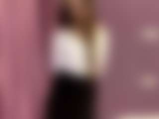 Emiliya's Live Sex Cam Show
