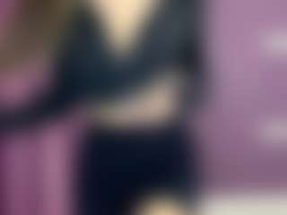 Live cam show with Emiliya - Italian Mature on Camsoda
