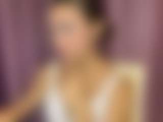 Emiliya's Live Sex Cam Show