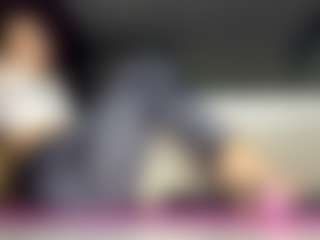 Emiliya's Live Sex Cam Show