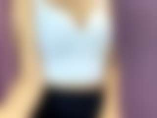 Emiliya's Live Sex Cam Show
