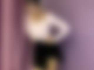 Live cam show with Emiliya - Tattoos Granny on testsause.com