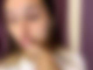 Live cam show with Emiliya - Mature on Camsoda