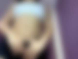 Emiliya's Live Sex Cam Show