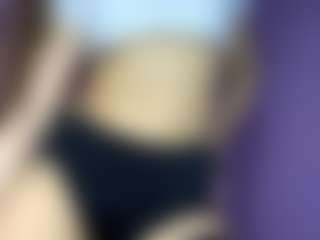 Live cam show with Emiliya - Interactivetoy Granny on Mixed Magazine Live