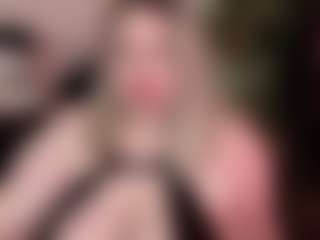 sadisticbabe's Live Sex Cam Show