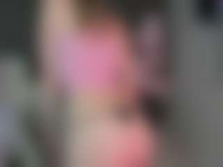 Live cam show with tenderbabyyy - Brown Eyes Blonde Hair on Stripli.com