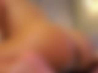 Live cam show with Veralahalias - Green Eyes on xxxlivecams.org