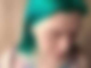 Live cam show with Andriana - Green Eyes on Dolls Live