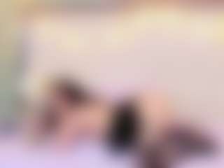 Live cam show with hadebeaumont - Smoking on intimatelivegirls.com