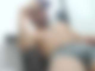 mateooth's Live Sex Cam Show