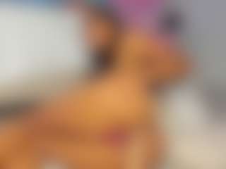 Live cam show with skinnyrose - Moaning on x69.live