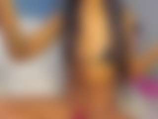 Live cam show with skinnyrose - Smoking on boobsie.com