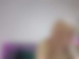 SusannaSavoie's Live Sex Cam Show