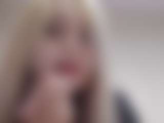 SusannaSavoie's Live Sex Cam Show