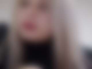 SusannaSavoie's Live Sex Cam Show