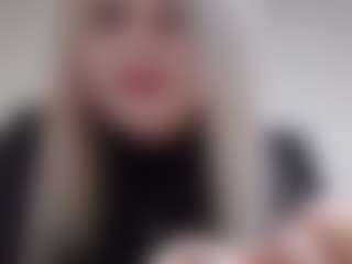 SusannaSavoie's Live Sex Cam Show