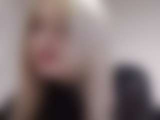 SusannaSavoie's Live Sex Cam Show