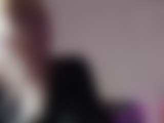 SusannaSavoie's Live Sex Cam Show