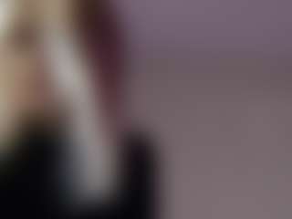 SusannaSavoie's Live Sex Cam Show