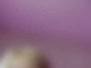 SusannaSavoie's Live Sex Cam Show