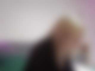 SusannaSavoie's Live Sex Cam Show