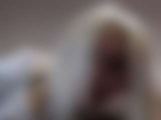 SusannaSavoie's Live Sex Cam Show