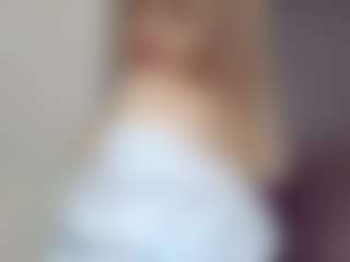 SusannaSavoie's Live Sex Cam Show