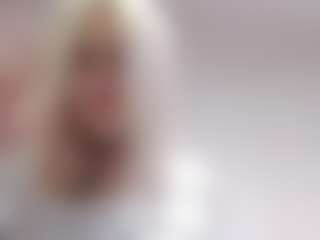SusannaSavoie's Live Sex Cam Show