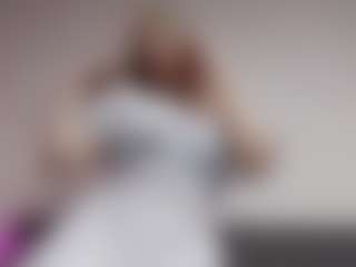 SusannaSavoie's Live Sex Cam Show