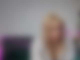 SusannaSavoie's Live Sex Cam Show
