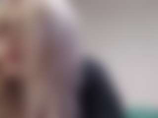 SusannaSavoie's Live Sex Cam Show