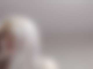 SusannaSavoie's Live Sex Cam Show