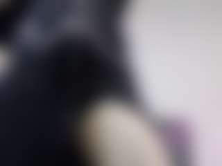 Live cam show with SusannaSavoie - Athletic White on Mixed Magazine Live | united kingdom