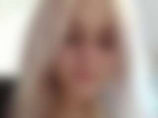 Live cam show with SusannaSavoie - Erotic Dance on liverealitysex.com