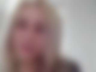 Live cam show with SusannaSavoie - Ass Bouncing on slutload