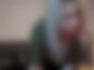 Live cam show with SusannaSavoie - Blonde Hair College on chickslive.net