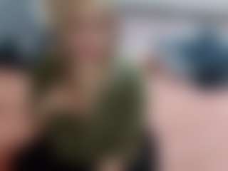 SusannaSavoie's Live Sex Cam Show