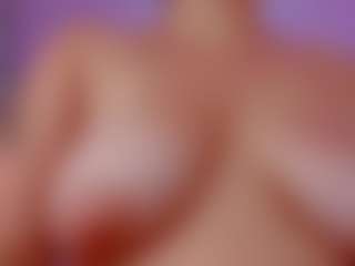 Live cam show with Abbyy-Snow - New Sexwebcam on livesuperchat.net