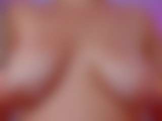 Abbyy-Snow's Live Sex Cam Show