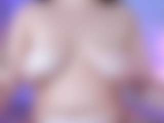 Abbyy-Snow's Live Sex Cam Show