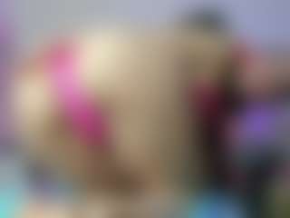 CandyyyPinkyyy's Live Sex Cam Show
