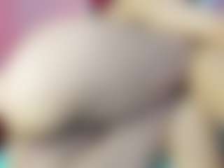 CandyyyPinkyyy's Live Sex Cam Show