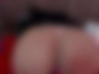 Live cam show with katta-leyaxxth - Ebony MILF on Gym Cam Girls