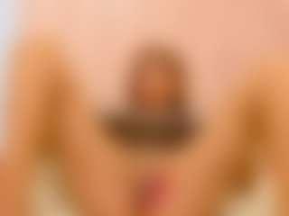 RosalynWilde's Live Sex Cam Show